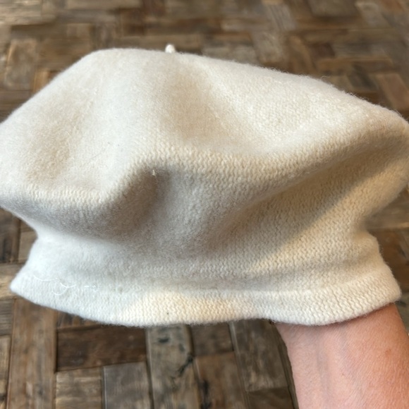 Cream Wool Beret - Picture 7 of 7